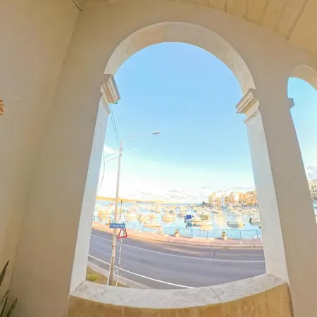 Blue Sunrise بيت للعطل Birżebbuġa