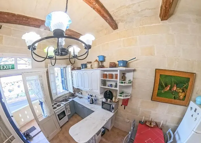 Semesterbostad Blue Sunrise *