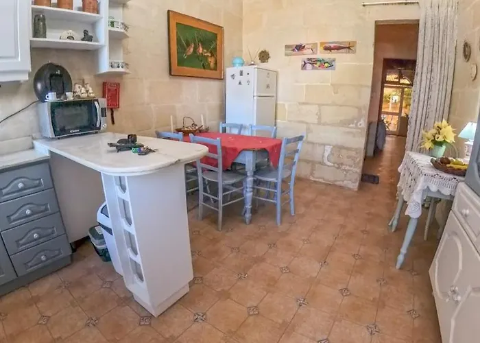 Blue Sunrise بيت للعطل